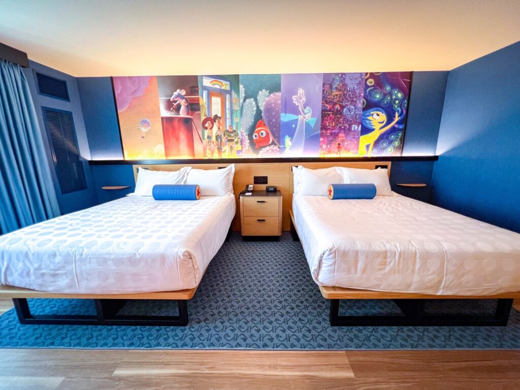 2 Beds and mural in Pixar Place Hotel