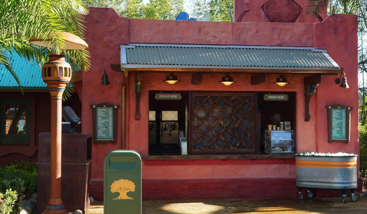 Isle of Java quick service ordering and pickup windows at Disney's Animal Kingdom park