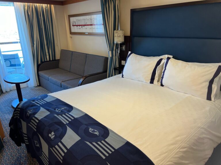 Oceanview cabin bed with balcony on DCL Magic